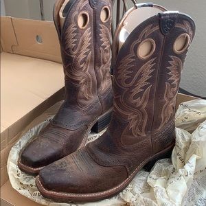 Men’s Ariat Square Toe Boots